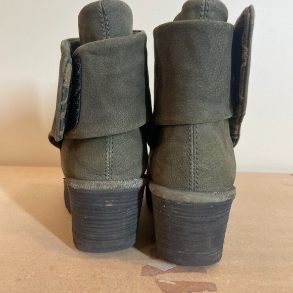 FLY London Bootie Boots Women's Size 39 Green Solid Ankle Wedge Heel Hook & Loop - Picture 4 of 10